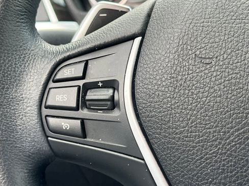 Used 2017 BMW 330i Sedan RWD image 31