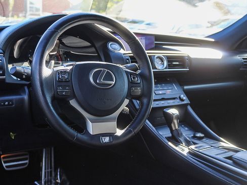 Used 2017 Lexus RC 200t image 12