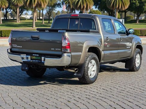 Used 2013 Toyota Tacoma 4x4 Double Cab image 7