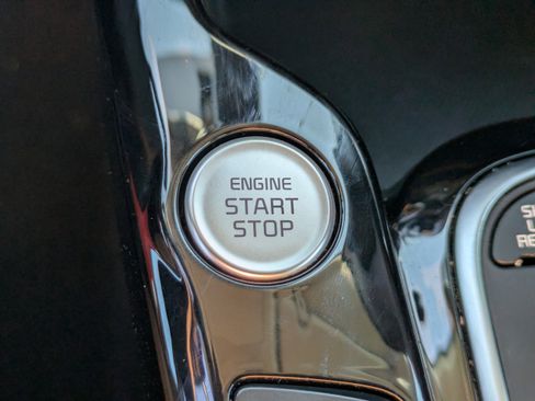 Used 2023 Kia Soul GT-Line image 31