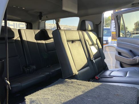 Used 2019 GMC Yukon XL SLT w/ Open Road Package image 27