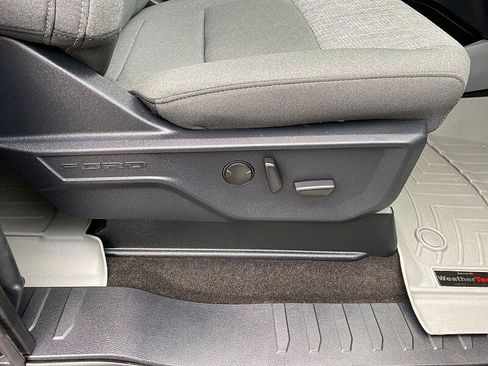 Certified 2022 Ford F150 XLT w/ Equipment Group 302A High image 30