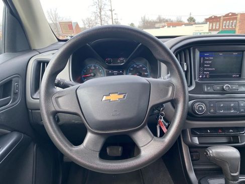 Used 2020 Chevrolet Colorado W/T image 11