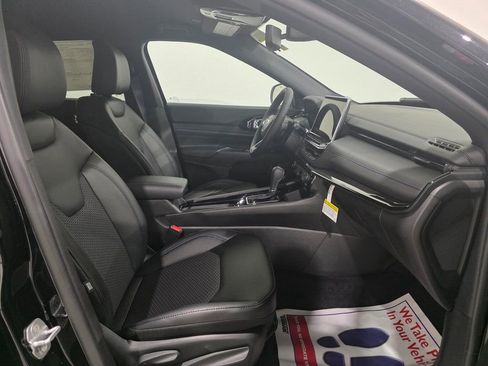 New 2026 Jeep Compass Latitude image 21