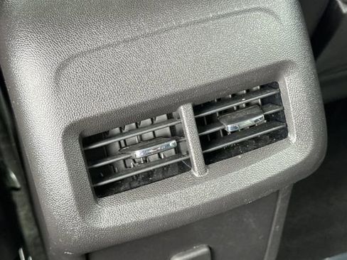 Used 2024 GMC Terrain SLT FWD image 44