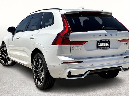 New 2026 Volvo XC60 B5 Plus w/ Protection Package Premier image 5