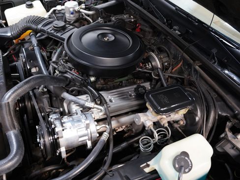 Used 1988 Chevrolet Monte Carlo SS RWD image 27