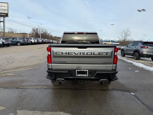 Used 2020 Chevrolet Silverado 1500 Custom Trail Boss w/ Custom Convenience Package image 4