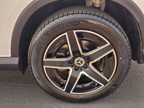 Used 2026 Mercedes-Benz GLC 300 4MATIC image 20