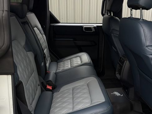 Used 2026 Ford Bronco Heritage Edition AWD/4WD image 37