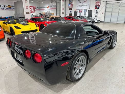 Used 2004 Chevrolet Corvette Z06 w/ Memory Package RWD image 26
