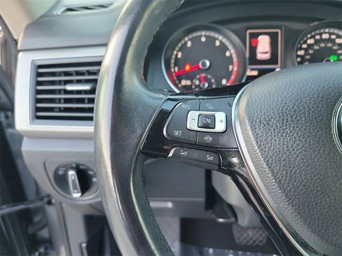 Used 2019 Volkswagen Atlas SE image 18