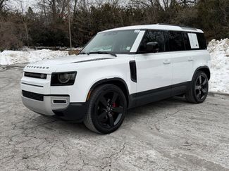 Used 2024 Land Rover Defender 110 S video 1