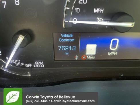 Used 2018 Cadillac XT5 Luxury w/ Driver Awareness Package image 16