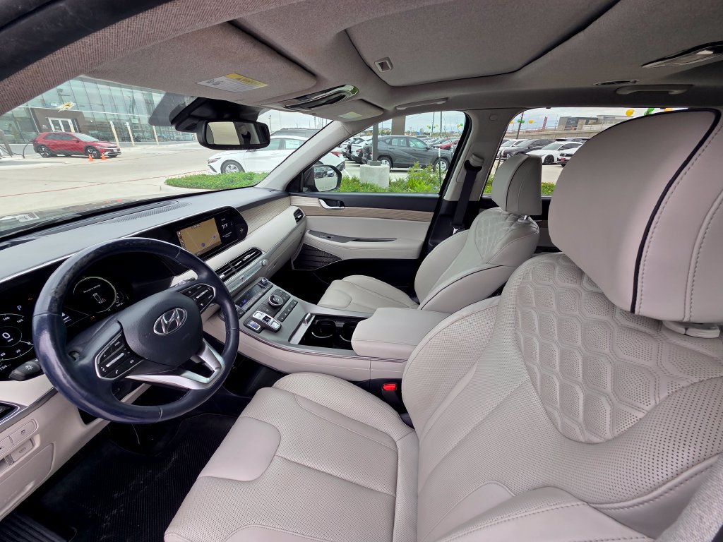 Used 2021 Hyundai Palisade Limited FWD image 13