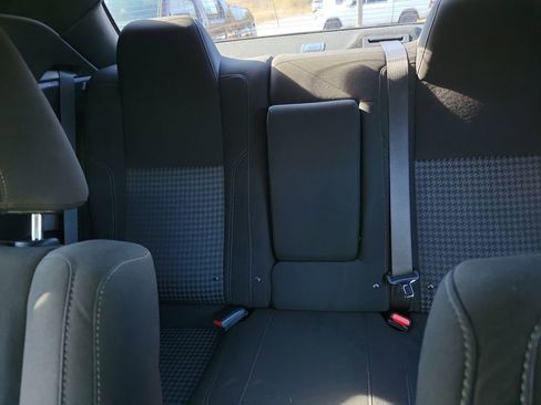 Used 2020 Dodge Challenger SXT image 22