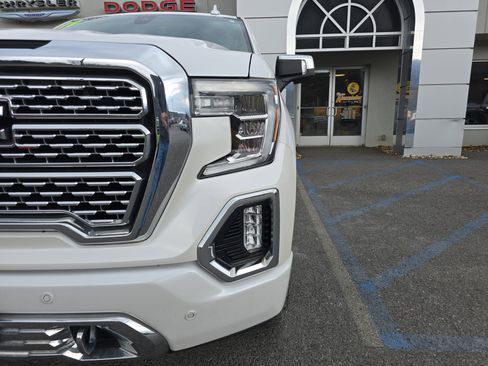 Used 2019 GMC Sierra 1500 Denali image 10