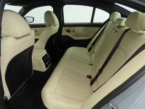 Certified 2025 BMW 330i Sedan w/ M Sport Package image 23