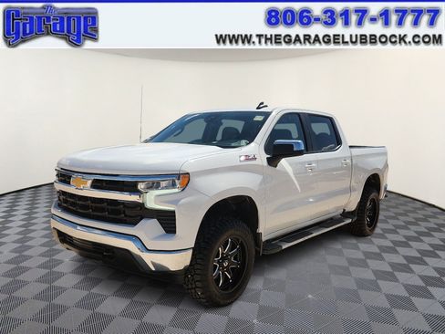 Used 2025 Chevrolet Silverado 1500 LT AWD/4WD image 1