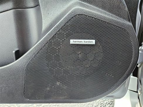 Used 2016 Subaru WRX Limited image 12