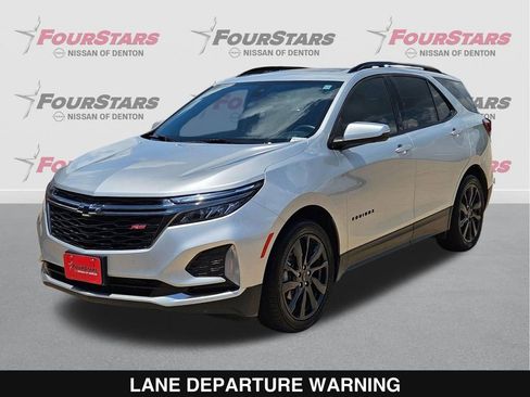 Used 2022 Chevrolet Equinox RS w/ Infotainment Package FWD image 9