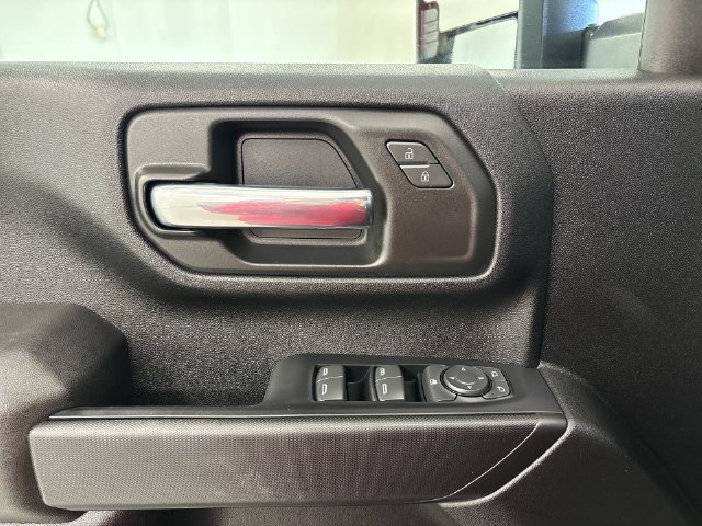 Certified 2022 Chevrolet Silverado 2500 Custom w/ Custom Convenience Package AWD/4WD image 22
