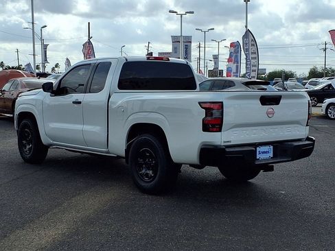 Used 2022 Nissan Frontier S RWD image 5