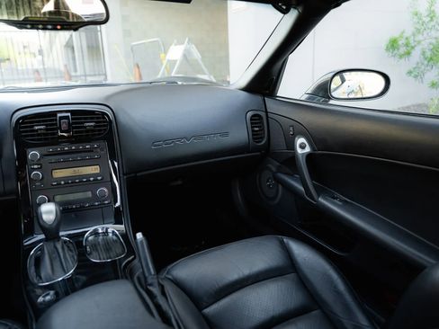 Used 2009 Chevrolet Corvette Coupe w/ Preferred Equipment Group image 35