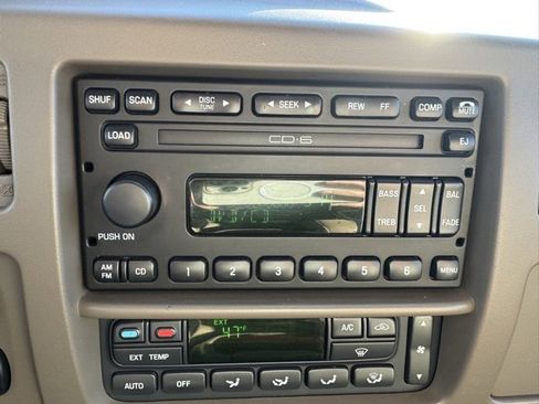 Used 2003 Ford Excursion Limited image 27