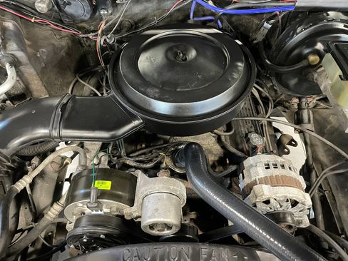 Used 1989 GMC Jimmy 4WD image 15