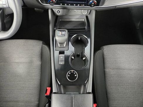 Used 2023 Nissan Rogue SV image 22