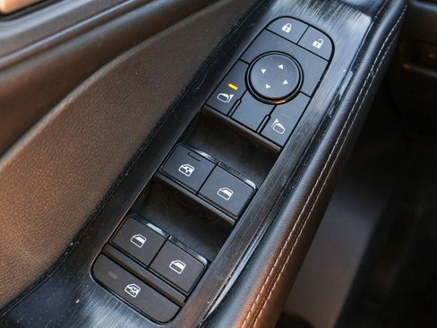 Certified 2026 Nissan Rogue SV FWD image 16