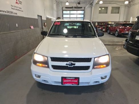 Used 2006 Chevrolet TrailBlazer LT AWD/4WD image 8