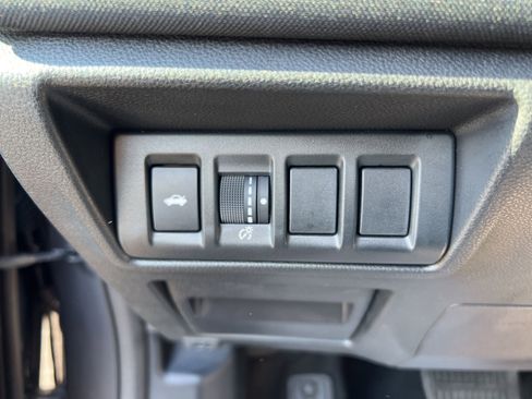 Used 2025 Subaru Legacy AWD/4WD image 22