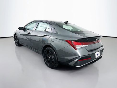 New 2026 Hyundai Elantra Sport image 7