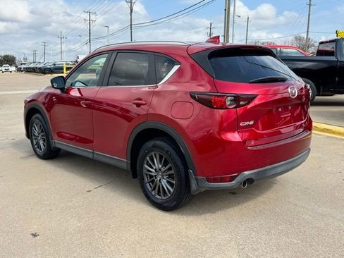 Used 2019 MAZDA CX-5 Touring image 4