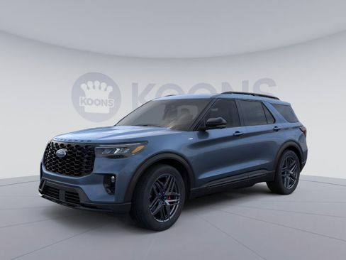 New 2026 Ford Explorer ST-Line w/ ST-Line Street Pack AWD/4WD image 1