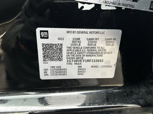 Used 2024 GMC Sierra 3500 AT4 w/ AT4 Premium Plus Package image 11