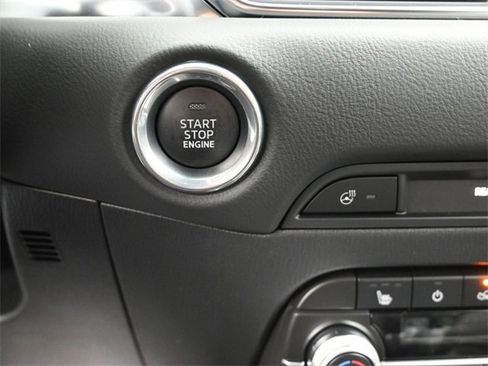 New 2025 MAZDA CX-5 Signature image 14