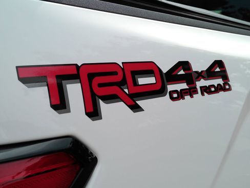 Used 2024 Toyota Tundra SR5 w/ TRD Off-Road Package AWD/4WD image 27