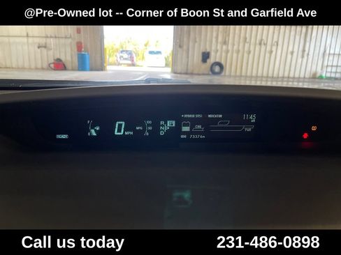 Used 2011 Toyota Prius Four w/ Solar Roof Pkg FWD image 21