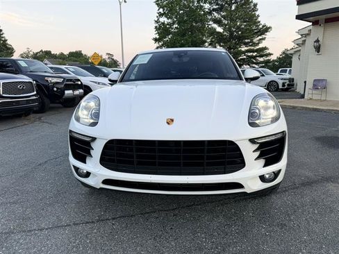 Used 2017 Porsche Macan AWD/4WD image 2