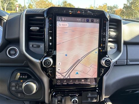 New 2026 RAM 1500 4x4 Crew Cab image 22