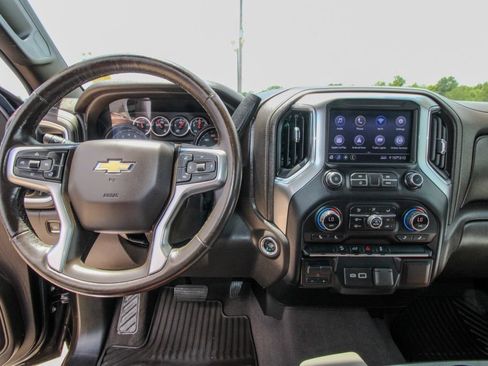 Used 2020 Chevrolet Silverado 3500 LT w/ Convenience Package AWD/4WD image 26