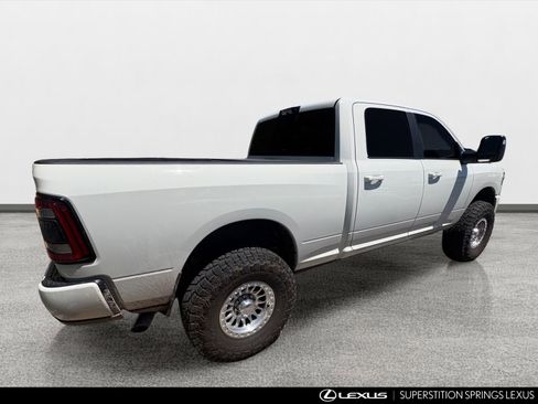 Used 2023 RAM 2500 Laramie w/ Night Edition AWD/4WD image 3