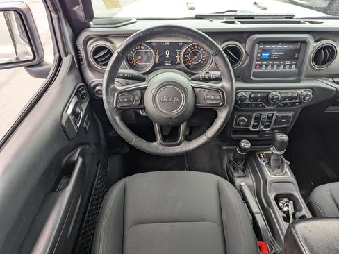Used 2018 Jeep Wrangler Unlimited Sport S AWD/4WD image 26