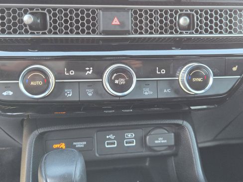 Used 2024 Honda Civic Sport Touring image 12