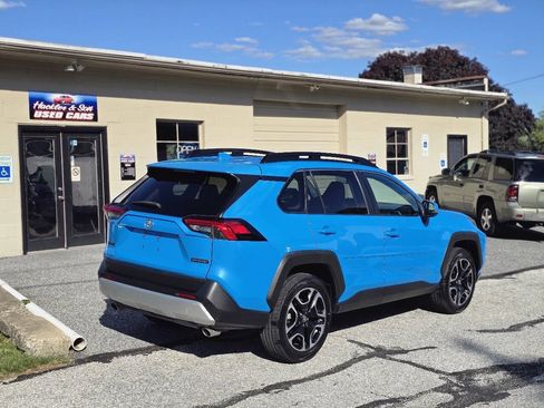 Used 2019 Toyota RAV4 Adventure AWD/4WD image 5