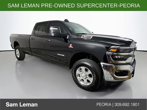 Used 2025 RAM 3500 Big Horn AWD/4WD image 1