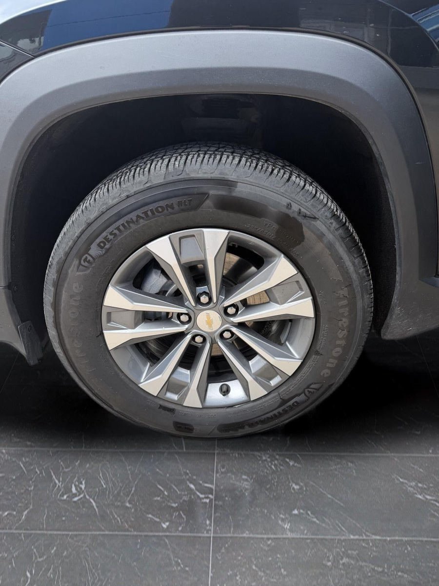 Used 2025 Chevrolet Equinox LT FWD image 21